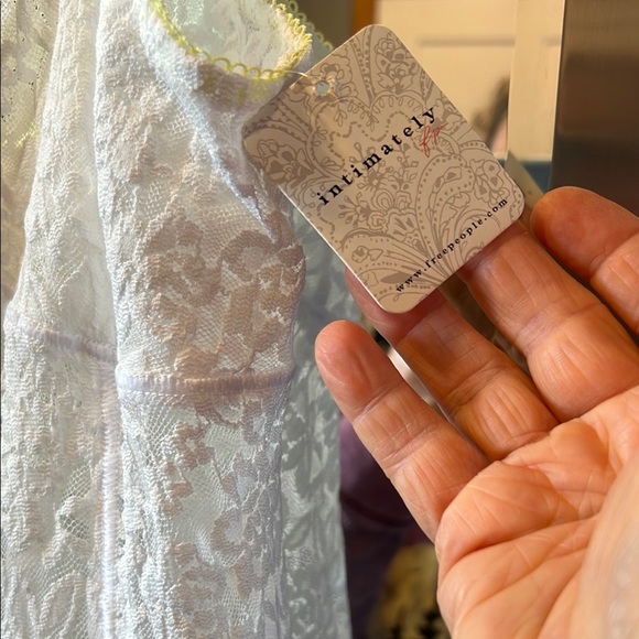 White Free People Intimately Lace Sleeveless Top size M - Picture 6 of 6